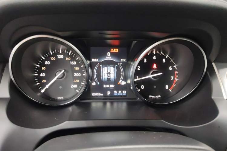 Used Land Rover Range Evoque 2016 2.0T SE Smart Glow Edition Instrument Cluster