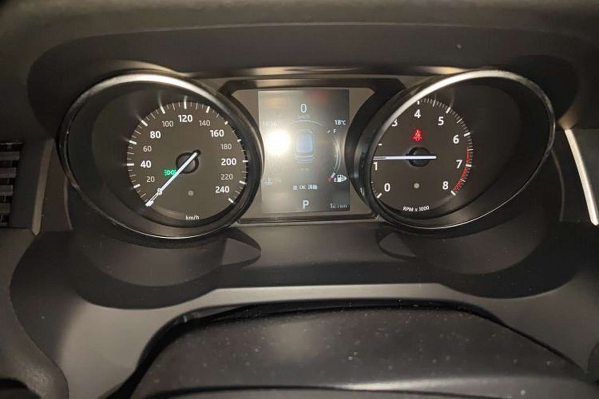 Used Land Rover Range Evoque 2016 2.0T SE Smart Glow Edition Instrument Cluster
