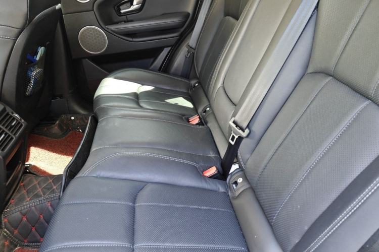 Used Land Rover Range Evoque 2016 2.0T SE PLUS Smart Enjoyment Edition Interior 4
