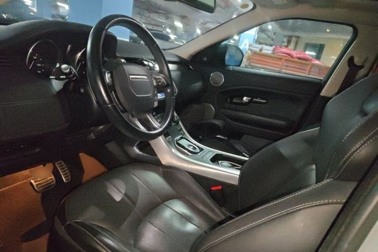 Used Land Rover Range Evoque 2016 2.0T SE PLUS Smart Enjoyment Edition Left Front Seat