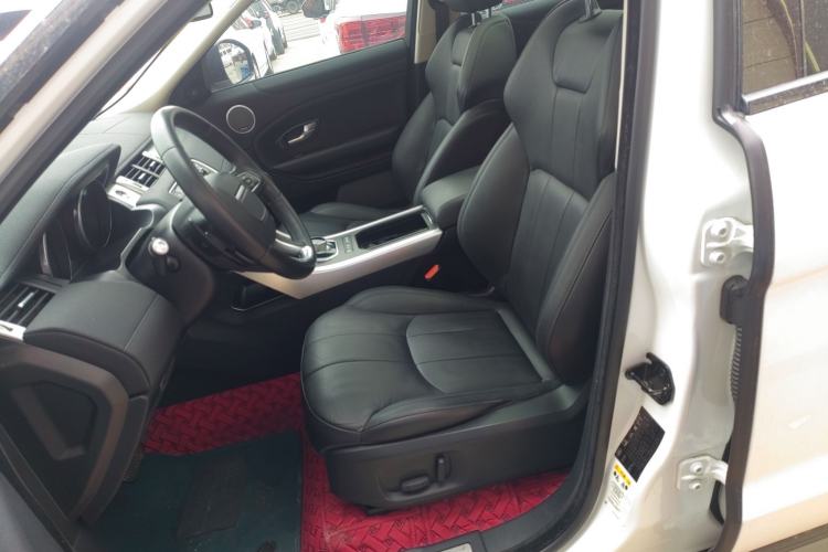 Used Land Rover Range Evoque 2016 2.0T SE Smart Glow Edition Left Front Seat