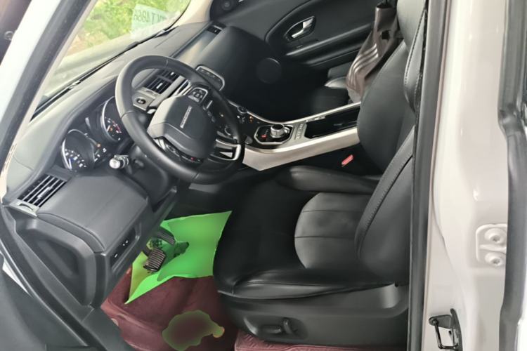 Used Land Rover Range Evoque 2016 2.0T PURE Style Edition Left Front Seat