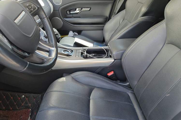 Used Land Rover Range Evoque 2016 2.0T SE PLUS Smart Enjoyment Edition Left Front Seat