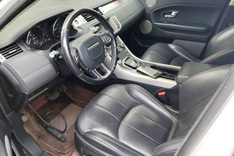 Used Land Rover Range Evoque 2016 2.0T SE Smart Glow Edition Left Front Seat