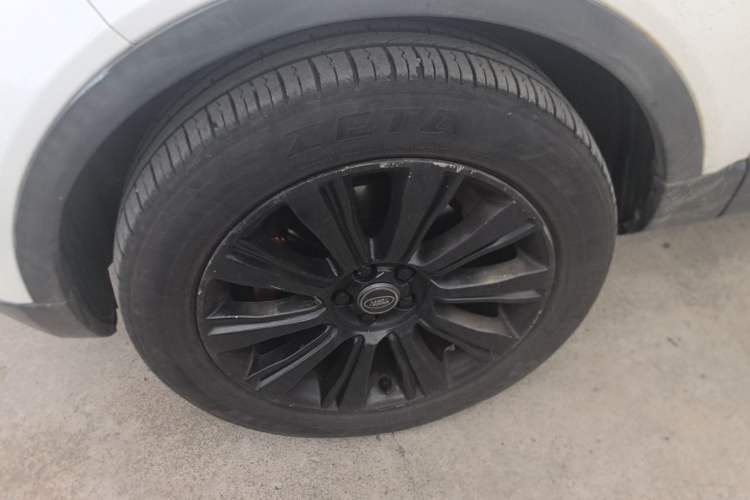 Used Land Rover Range Evoque 2016 2.0T SE Smart Glow Edition Left Front Wheel Hub