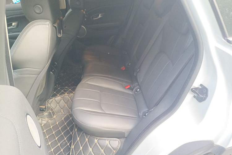 Used Land Rover Range Evoque 2016 2.0T PURE Style Edition Left Rear Seat