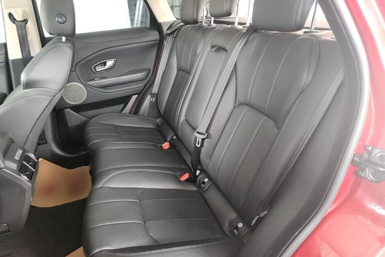 Used Land Rover Range Evoque 2016 2.0T SE Smart Glow Edition Left Rear Seat