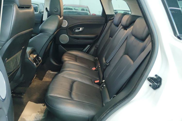 Used Land Rover Range Evoque 2016 2.0T SE Smart Glow Edition Left Rear Seat