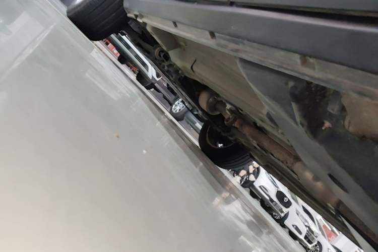 Used Land Rover Range Evoque 2016 2.0T SE Smart Glow Edition Left Side Sill