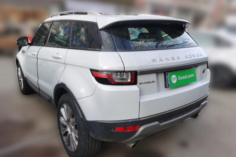 Used Land Rover Range Evoque 2016 2.0T SE Smart Glow Edition Rear Left 45 Deg
