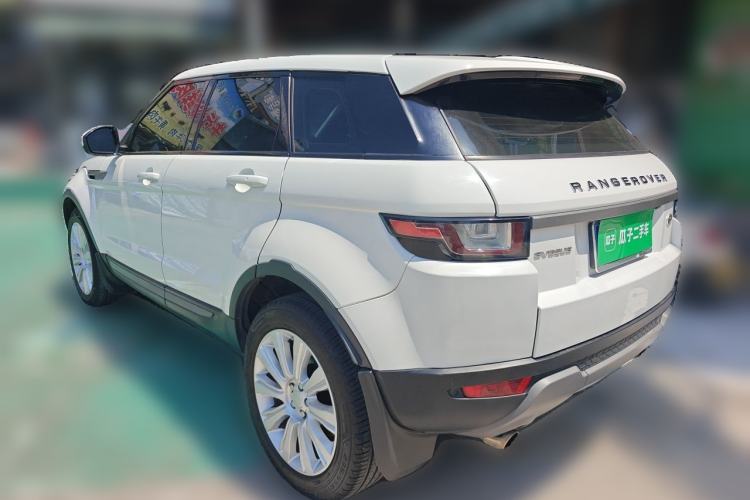 Used Land Rover Range Evoque 2016 2.0T SE Smart Glow Edition Rear Left 45 Deg