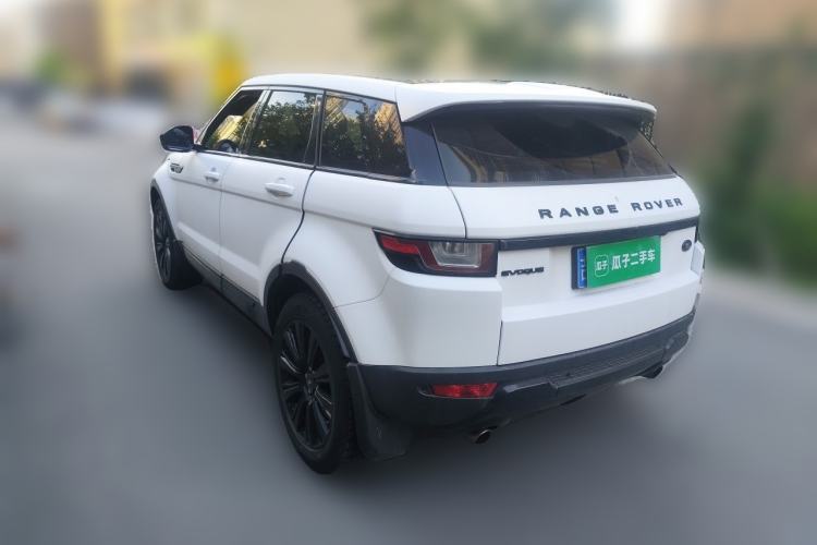 Used Land Rover Range Evoque 2016 2.0T SE Smart Glow Edition Rear Left 45 Deg