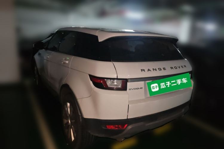 Used Land Rover Range Evoque 2016 2.0T SE Smart Glow Edition Rear Left 45 Deg