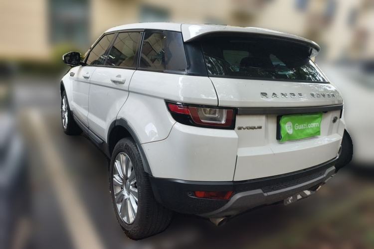 Used Land Rover Range Evoque 2016 2.0T SE Smart Glow Edition Rear Left 45 Deg