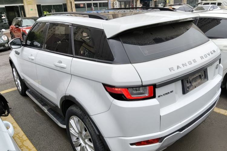 Used Land Rover Range Evoque 2016 2.0T SE Smart Glow Edition Rear Left 45 Deg