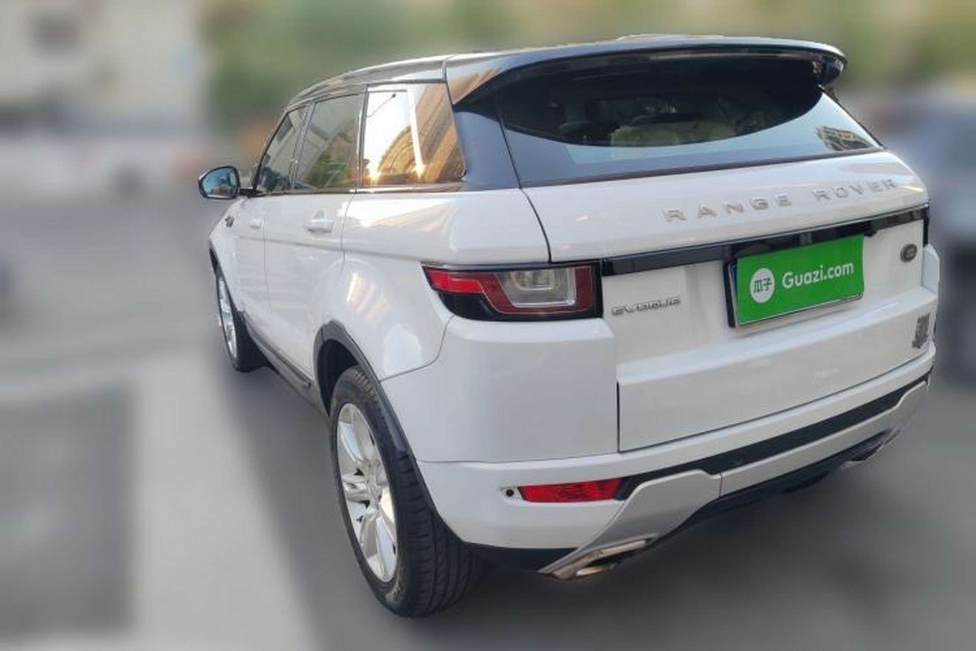 Used Land Rover Range Evoque 2016 2.0T SE Smart Glow Edition Rear Left 45 Deg
