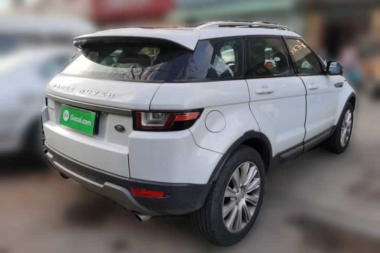 Used Land Rover Range Evoque 2016 2.0T SE Smart Glow Edition Rear Right 45 Deg