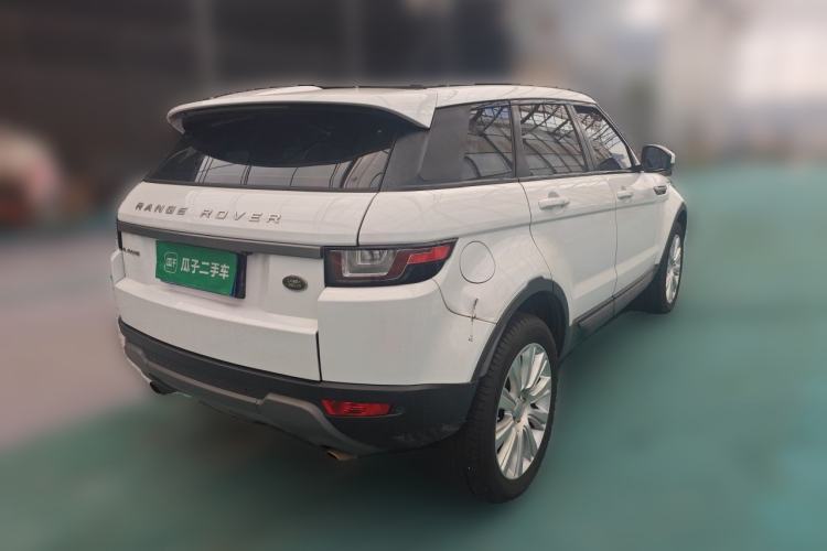 Used Land Rover Range Evoque 2016 2.0T SE Smart Glow Edition Rear Right 45 Deg