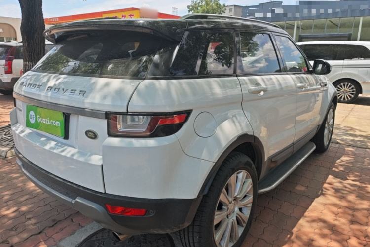 Used Land Rover Range Evoque 2016 2.0T SE Smart Glow Edition Rear Right 45 Deg