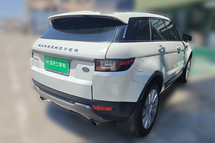 Used Land Rover Range Evoque 2016 2.0T SE Smart Glow Edition Rear Right 45 Deg