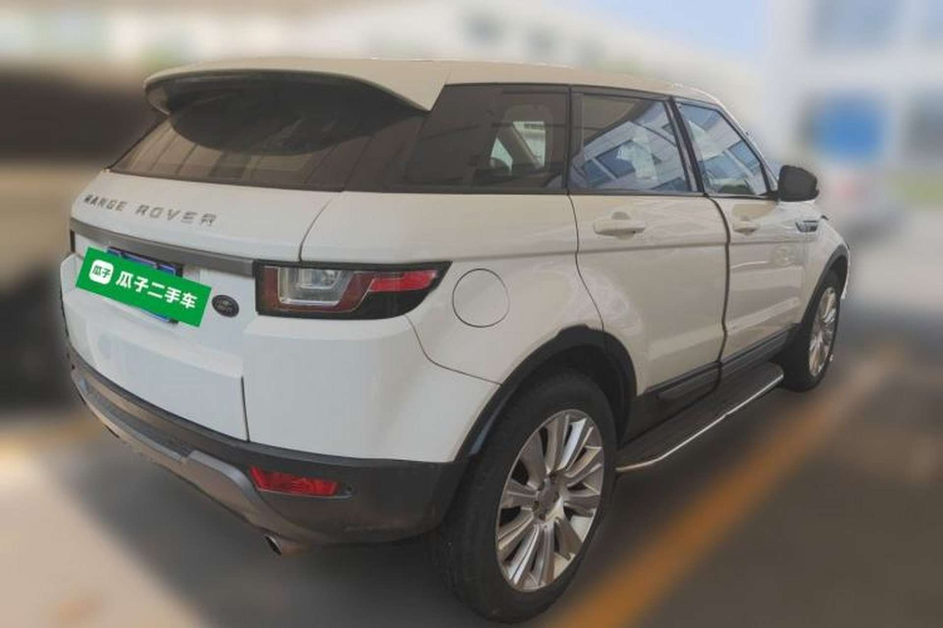 Used Land Rover Range Evoque 2016 2.0T SE Smart Glow Edition Rear Right 45 Deg