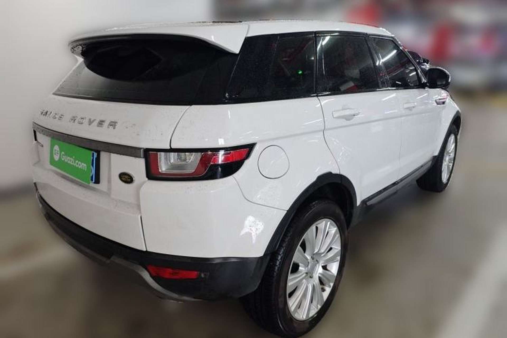 Used Land Rover Range Evoque 2016 2.0T SE Smart Glow Edition Rear Right 45 Deg