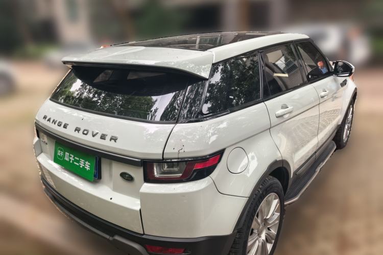 Used Land Rover Range Evoque 2016 2.0T SE Smart Glow Edition Rear Right 45 Deg