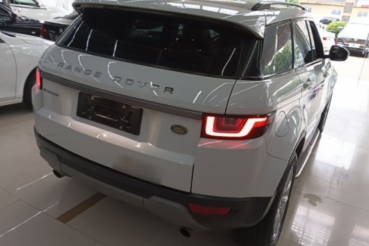 Used Land Rover Range Evoque 2016 2.0T PURE Style Edition Rear Right 45 Deg