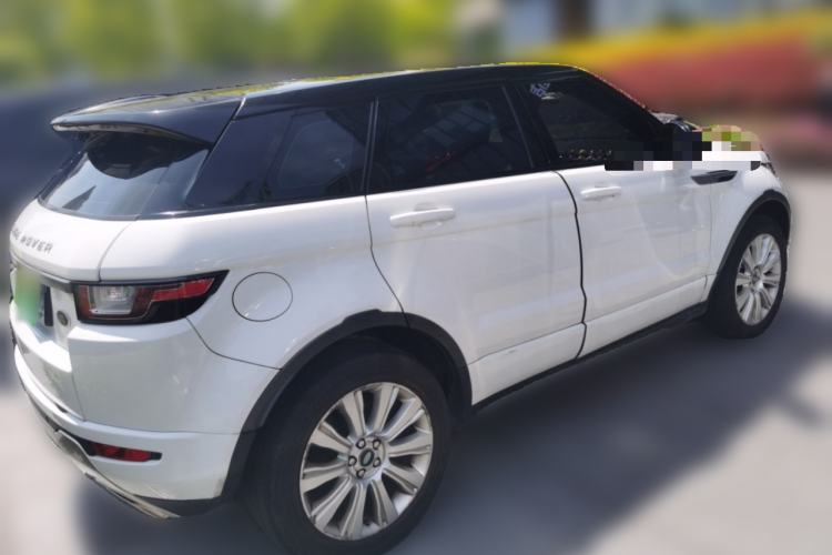 Used Land Rover Range Evoque 2016 2.0T SE Smart Glow Edition Rear Right 45 Deg