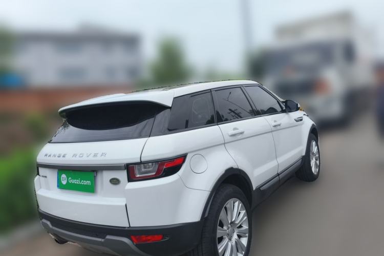 Used Land Rover Range Evoque 2016 2.0T SE Smart Glow Edition Rear Right 45 Deg