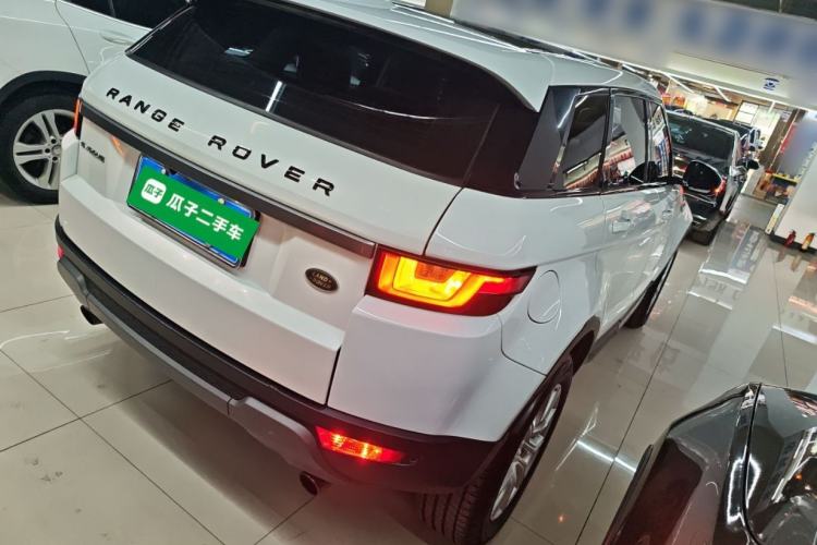 Used Land Rover Range Evoque 2016 2.0T PURE Style Edition Rear Right 45 Deg