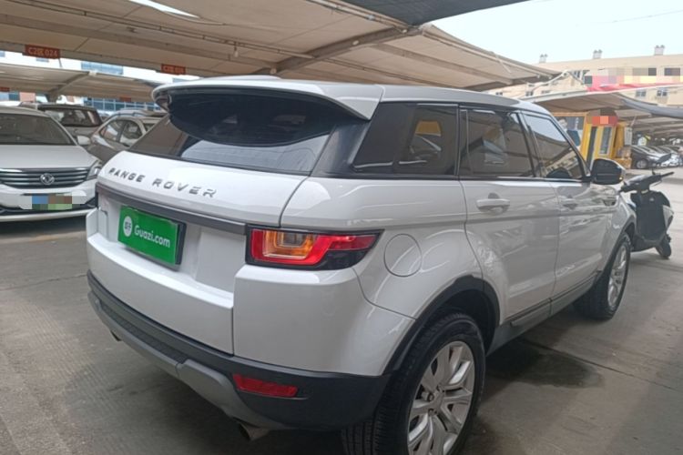 Used Land Rover Range Evoque 2016 2.0T PURE Style Edition Rear Right 45 Deg