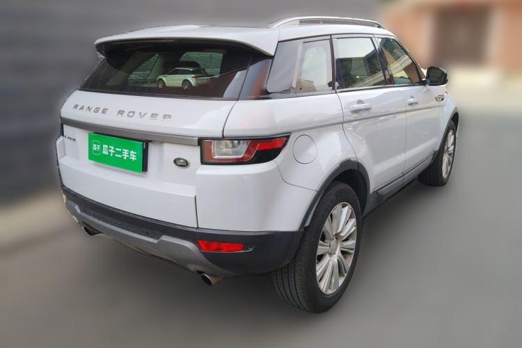 Used Land Rover Range Evoque 2016 2.0T SE Smart Glow Edition Rear Right 45 Deg