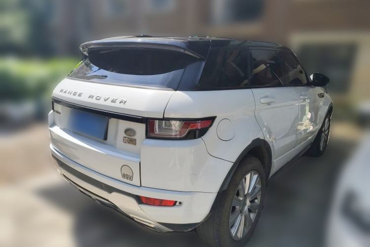 Used Land Rover Range Evoque 2016 2.0T SE Smart Glow Edition Rear Right 45 Deg