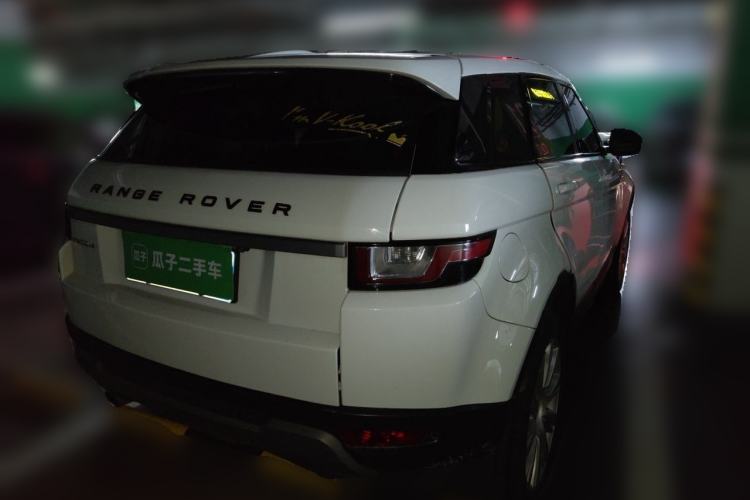 Used Land Rover Range Evoque 2016 2.0T SE Smart Glow Edition Rear Right 45 Deg