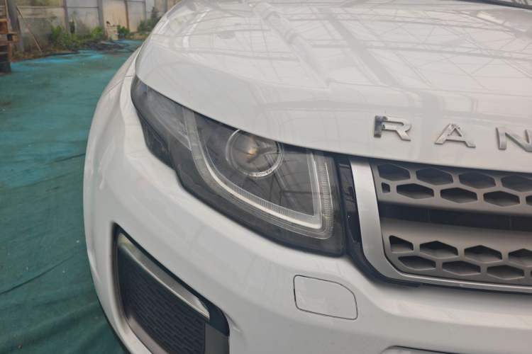 Used Land Rover Range Evoque 2016 2.0T SE Smart Glow Edition Right Front Headlight