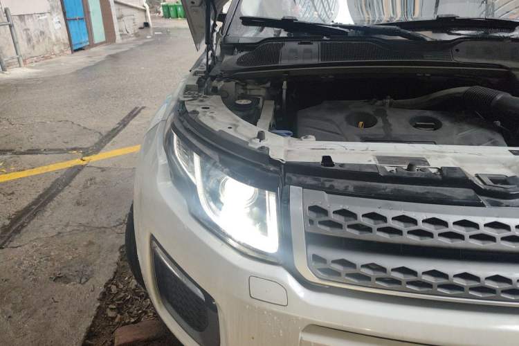 Used Land Rover Range Evoque 2016 2.0T SE PLUS Smart Enjoyment Edition Right Front Headlight