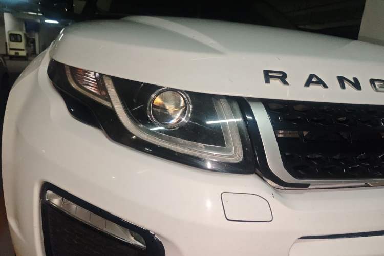 Used Land Rover Range Evoque 2016 2.0T SE PLUS Smart Enjoyment Edition Right Front Headlight