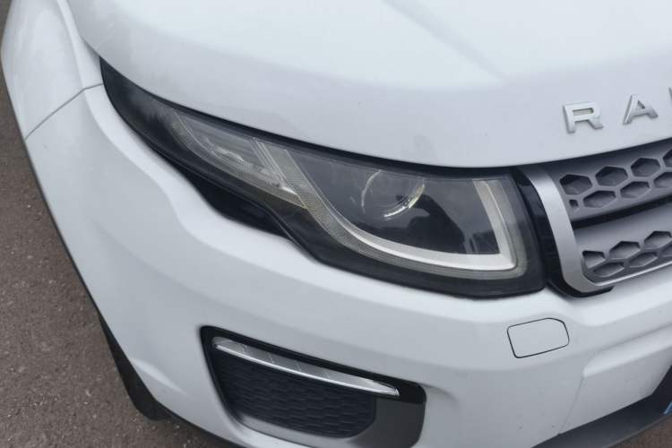 Used Land Rover Range Evoque 2016 2.0T SE Smart Glow Edition Right Front Headlight