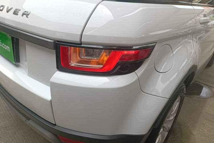 Used Land Rover Range Evoque 2016 2.0T PURE Style Edition Right Rear Taillight