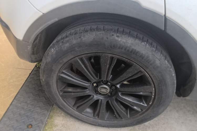 Used Land Rover Range Evoque 2016 2.0T SE Smart Glow Edition Right Rear Wheel Hub