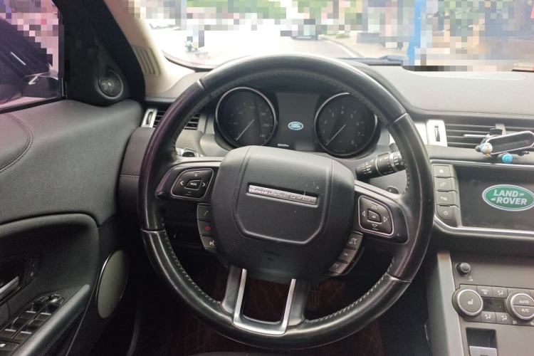Used Land Rover Range Evoque 2016 2.0T PURE Style Edition Steering Wheel