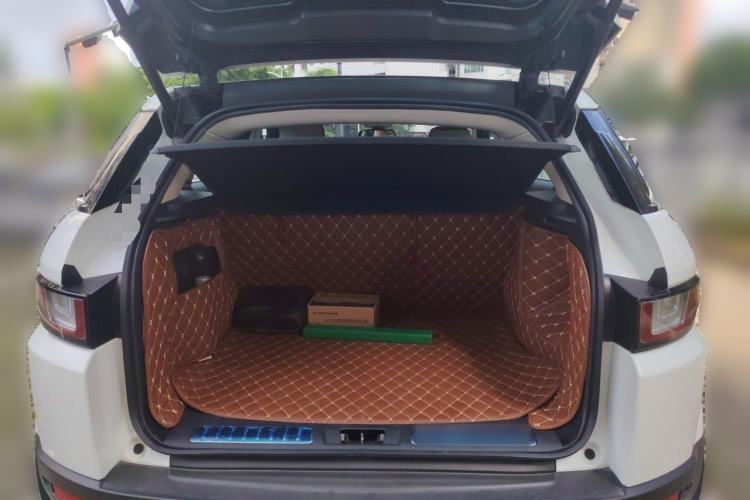 Used Land Rover Range Evoque 2016 2.0T SE PLUS Smart Enjoyment Edition Trunk