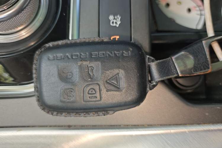 Used Land Rover Range Evoque 2016 2.0T SE Smart Glow Edition Vehicle Key