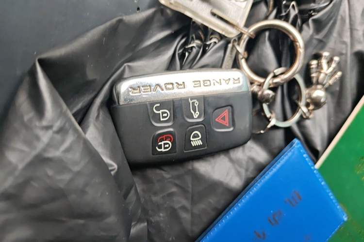 Used Land Rover Range Evoque 2016 2.0T SE PLUS Smart Enjoyment Edition Vehicle Key