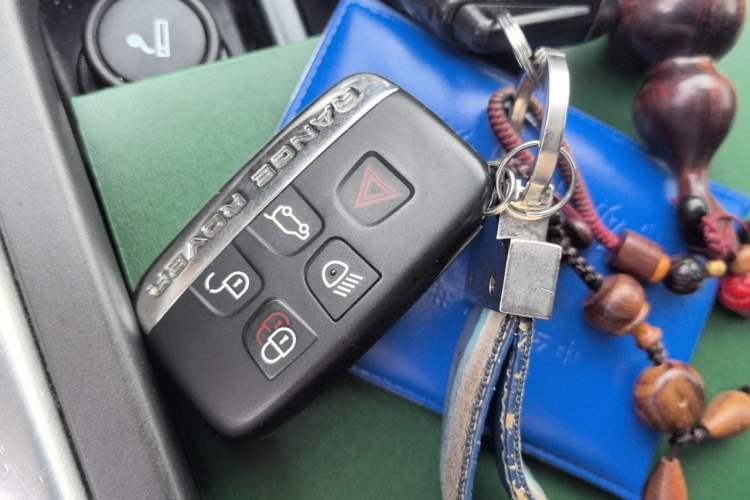 Used Land Rover Range Evoque 2016 2.0T SE PLUS Smart Enjoyment Edition Vehicle Key
