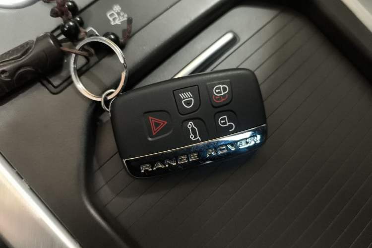Used Land Rover Range Evoque 2016 2.0T SE Smart Glow Edition Vehicle Key