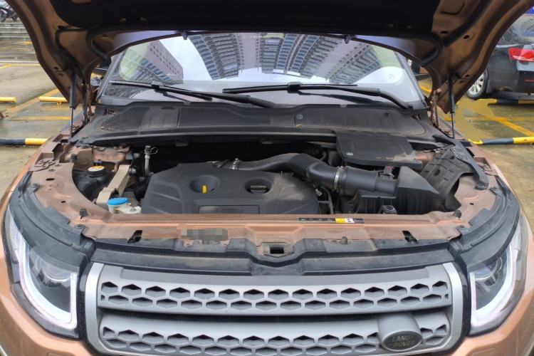 Used Land Rover Range Evoque 2016 2.0T SE Smart Glow Edition Engine Bay