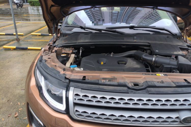 Used Land Rover Range Evoque 2016 2.0T SE Smart Glow Edition Engine Bay Right