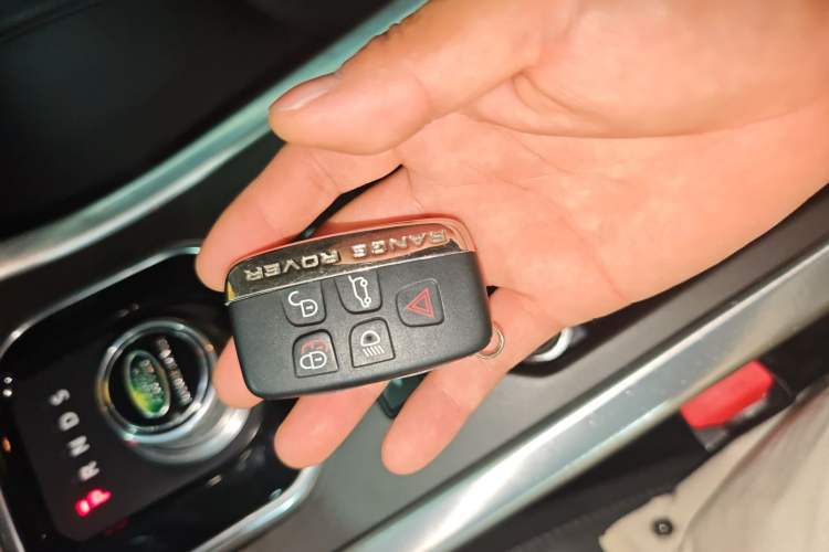 Used Land Rover Range Evoque 2016 2.0T SE Smart Glow Edition Vehicle Key